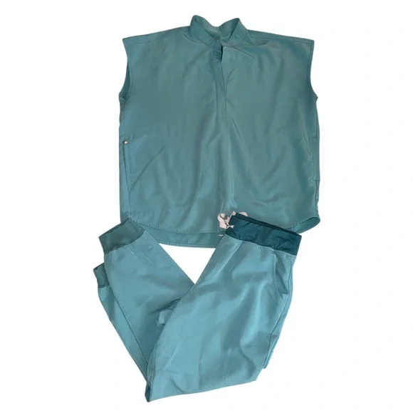 Figs Teal Technical Scrub Set - Size M/L Petite - Picture 2 of 4